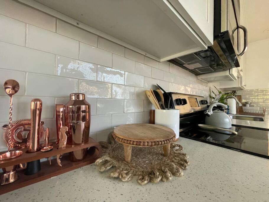 Jungle Cottage With Luxury Pool, Hot Tub And More! Lake Worth Beach Buitenkant foto