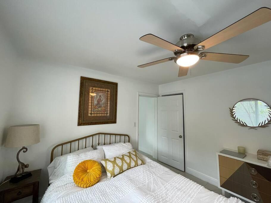 Jungle Cottage With Luxury Pool, Hot Tub And More! Lake Worth Beach Buitenkant foto